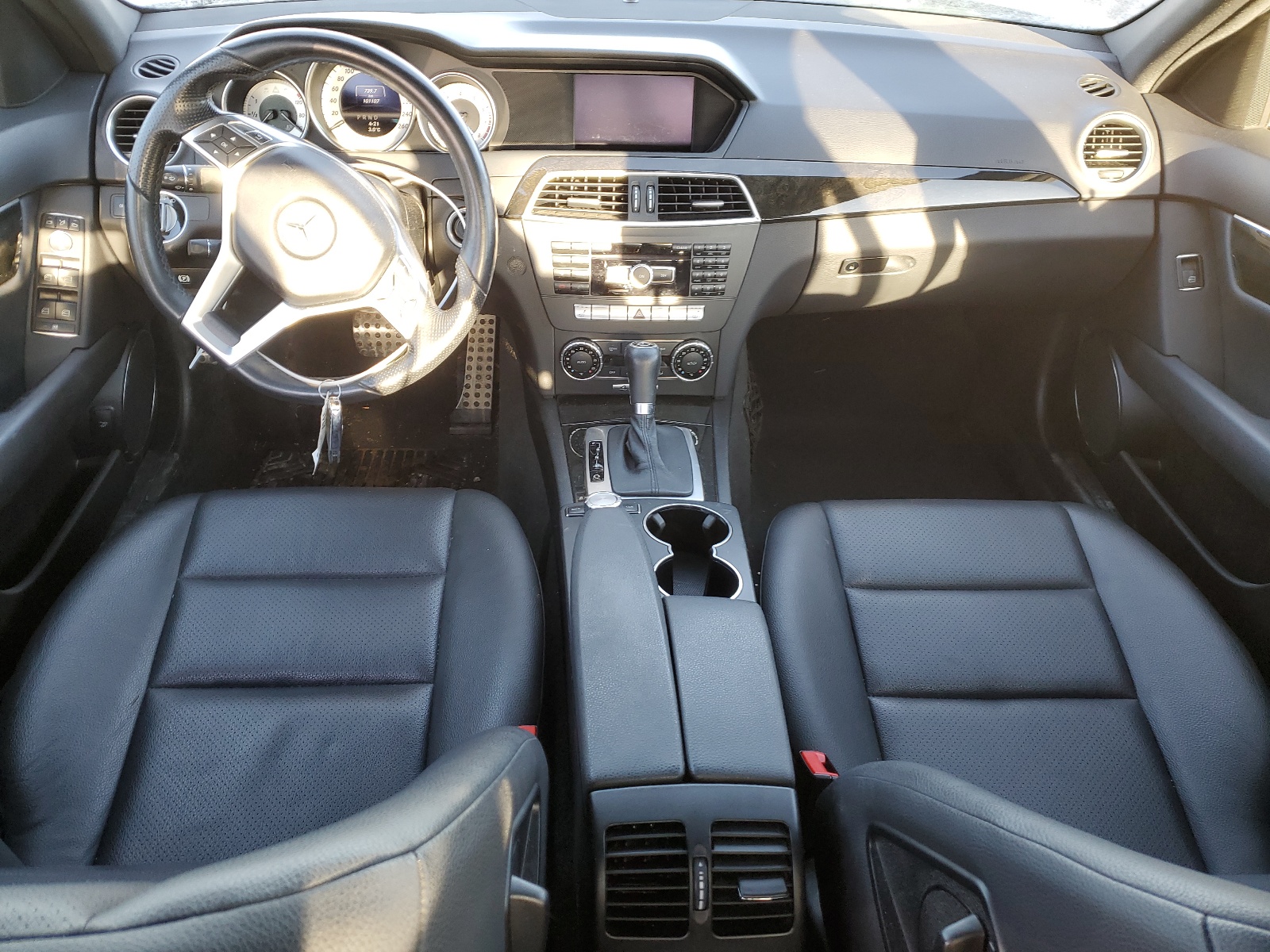 WDDGF8AB3DA767472 2013 Mercedes-Benz C 300 4Matic