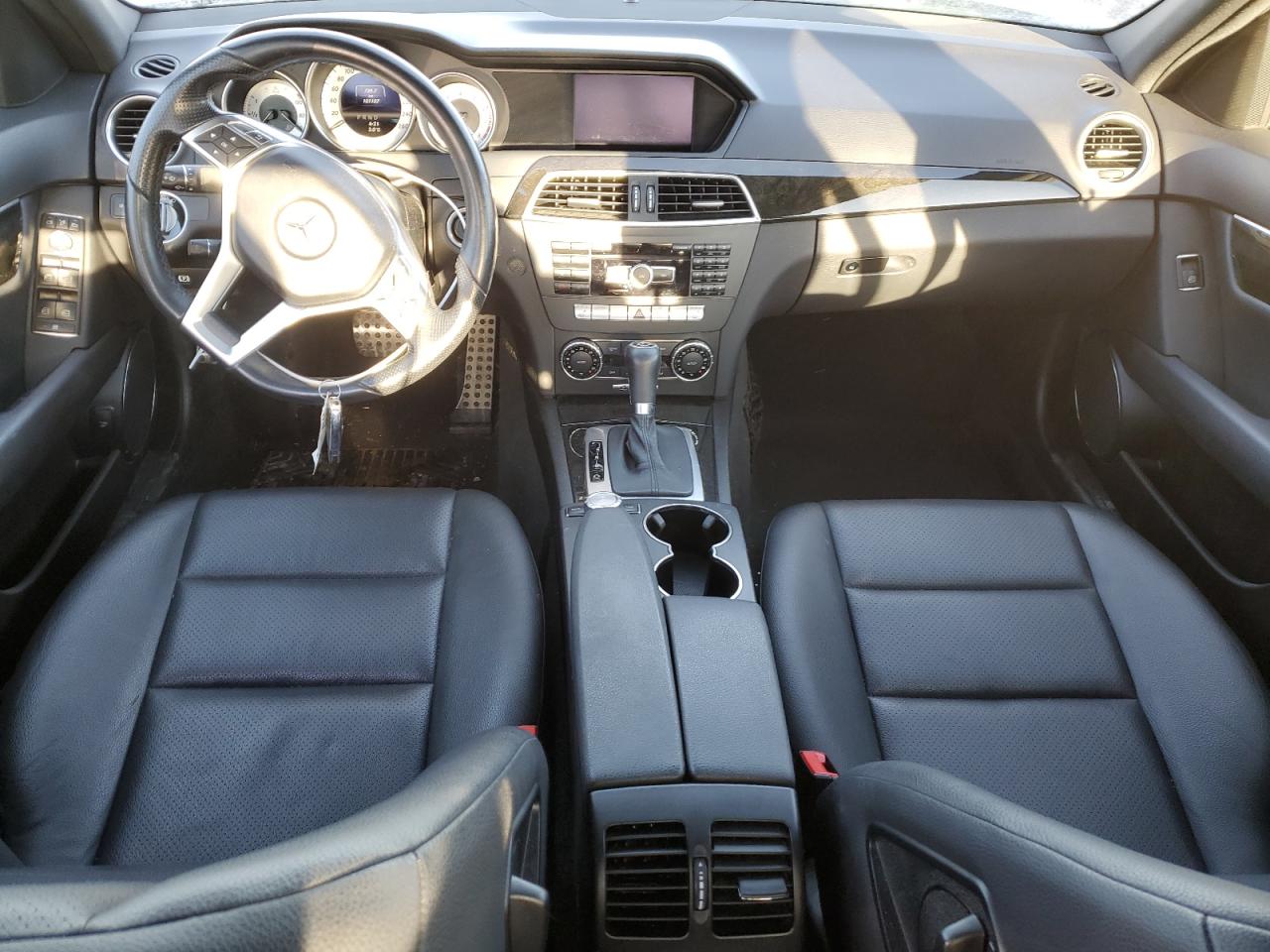 2013 Mercedes-Benz C 300 4Matic VIN: WDDGF8AB3DA767472 Lot: 43946784