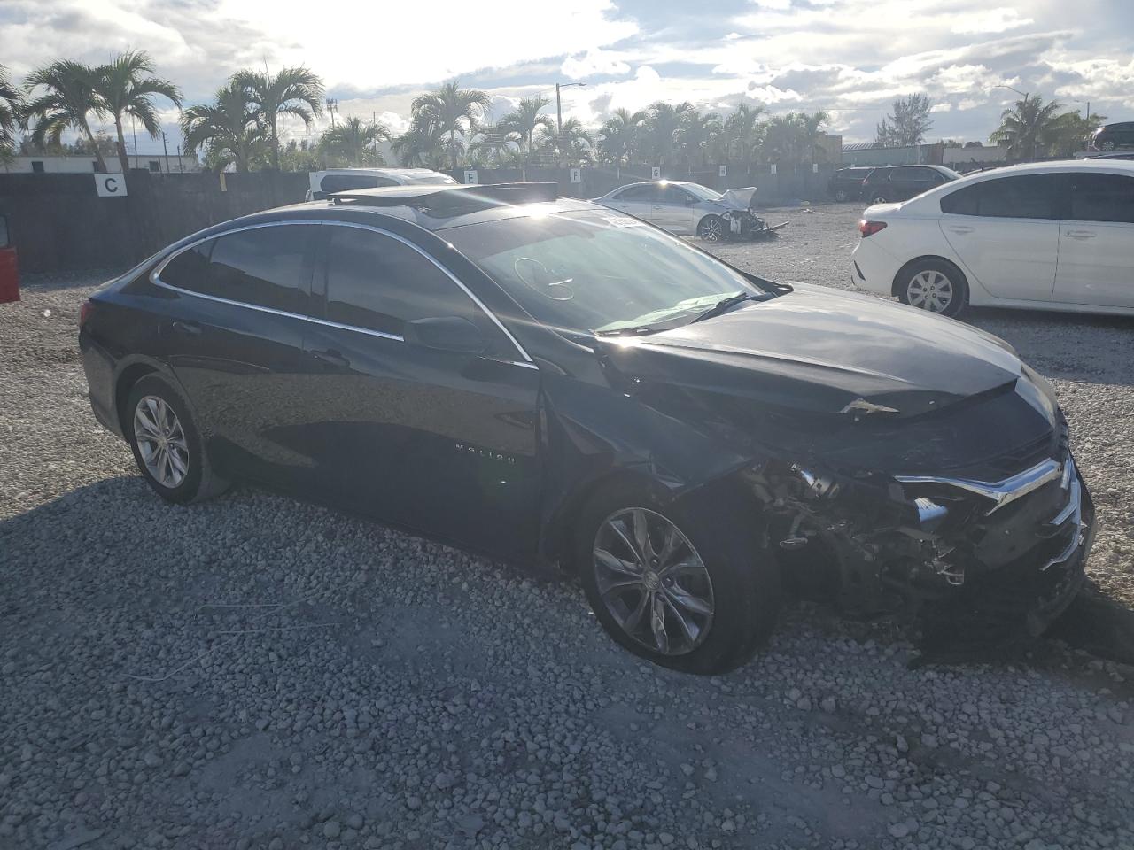 2019 Chevrolet Malibu - Image 4