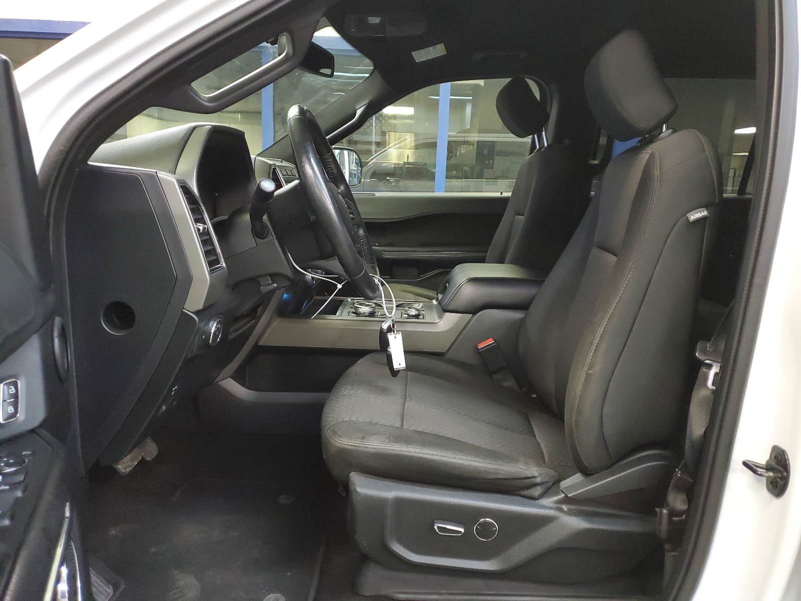 1FMJK1JT8KEA35884 2019 Ford Expedition Max Xlt