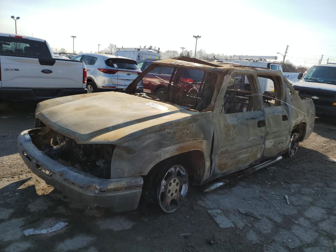 2006 Chevrolet Avalanche K1500 for Sale in Indianapolis, IN - Burn