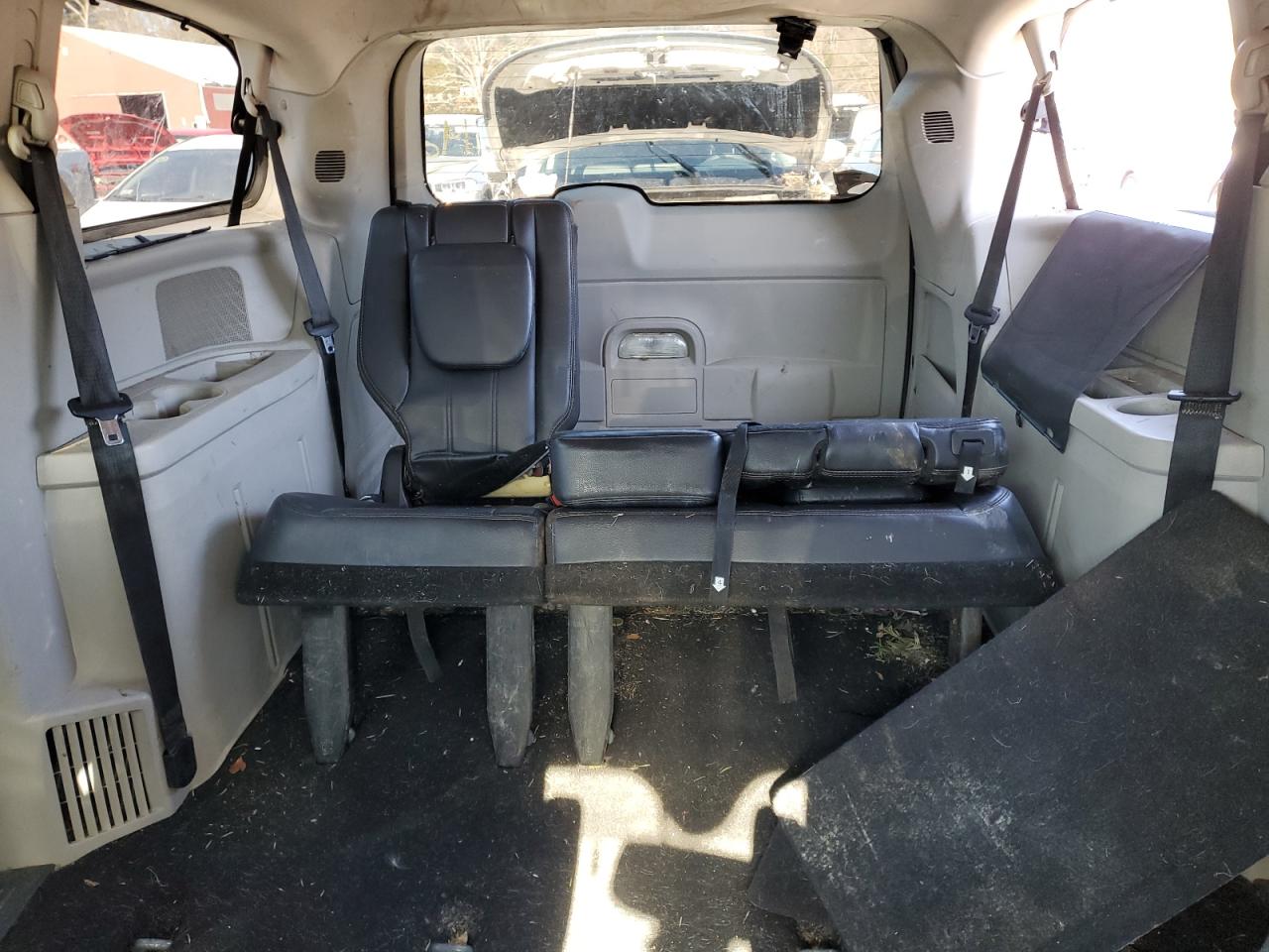 2011 Chrysler Town & Country Touring L VIN: 2A4RR8DG5BR803618 Lot: 42532694