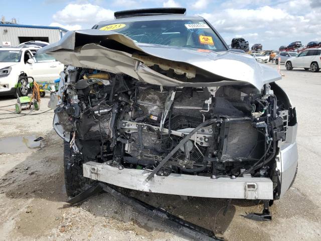  TOYOTA TUNDRA 2023 Srebrny