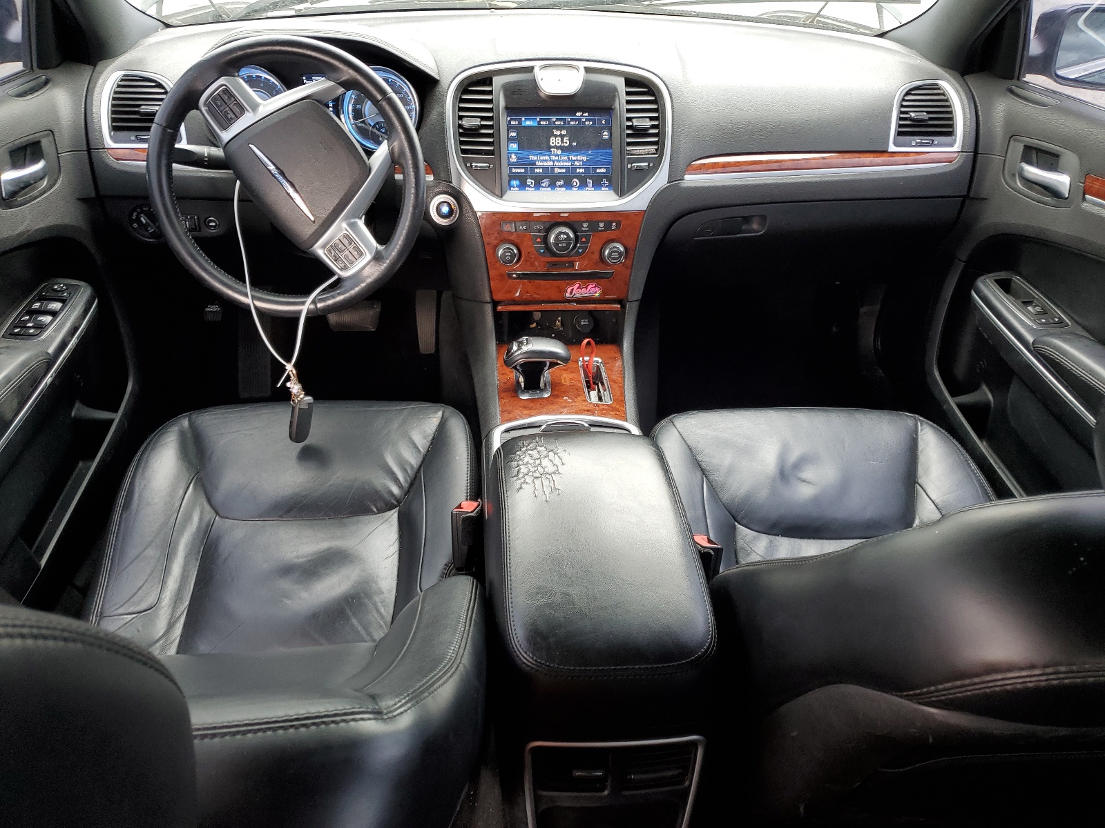 2C3CCAAGXDH588727 2013 Chrysler 300