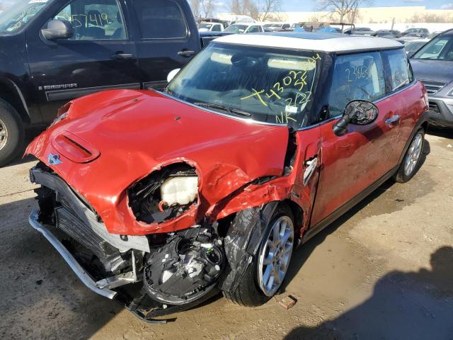  MINI COOPER 2017 Червоний