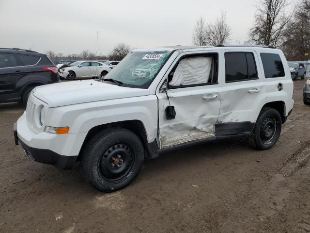  JEEP PATRIOT 2016 Білий