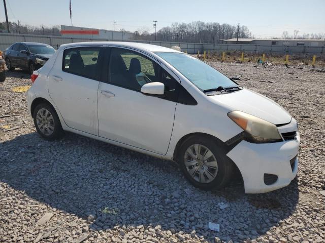  TOYOTA YARIS 2014 Белы