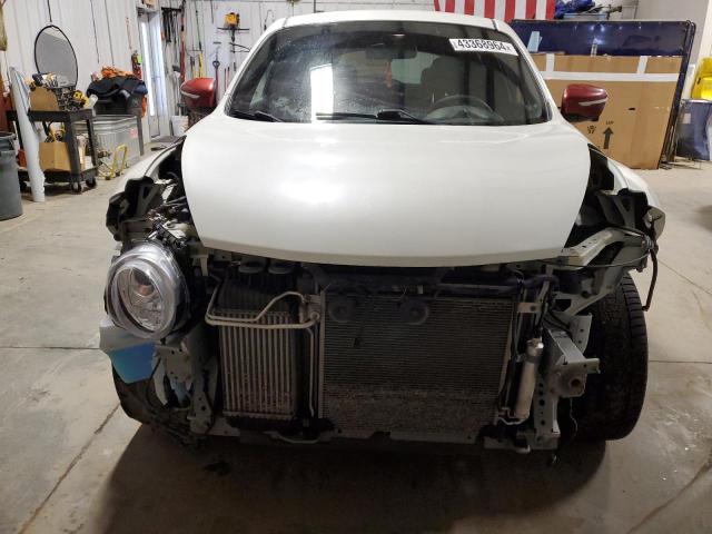  NISSAN JUKE 2016 Белый