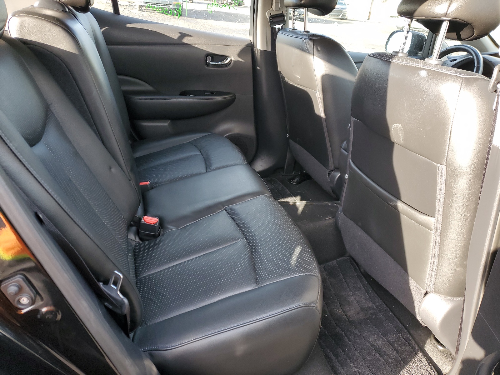 1N4AZ0CP9FC304444 2015 Nissan Leaf S