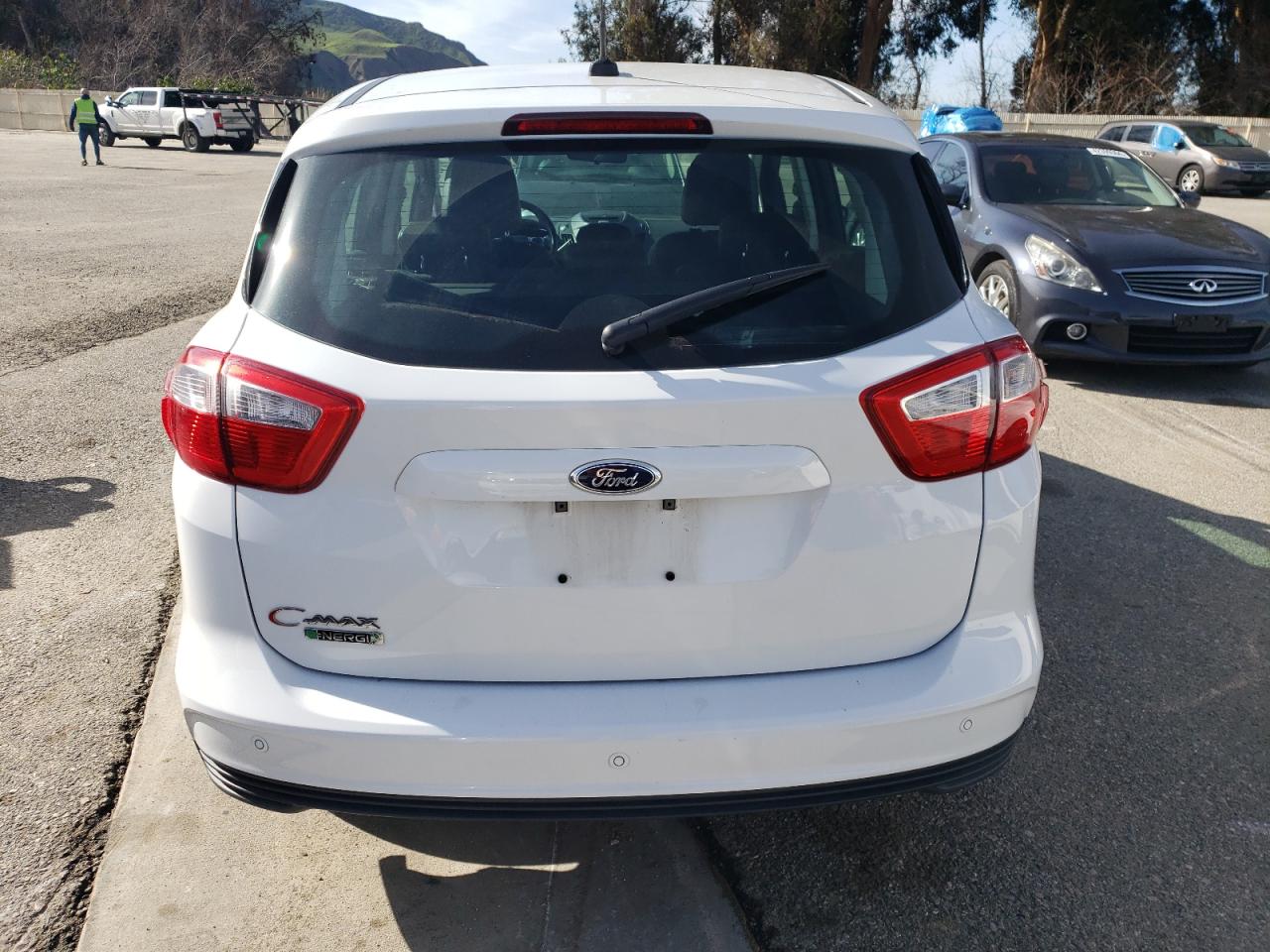 2016 Ford C-Max Premium Sel VIN: 1FADP5CU4GL104191 Lot: 42465524