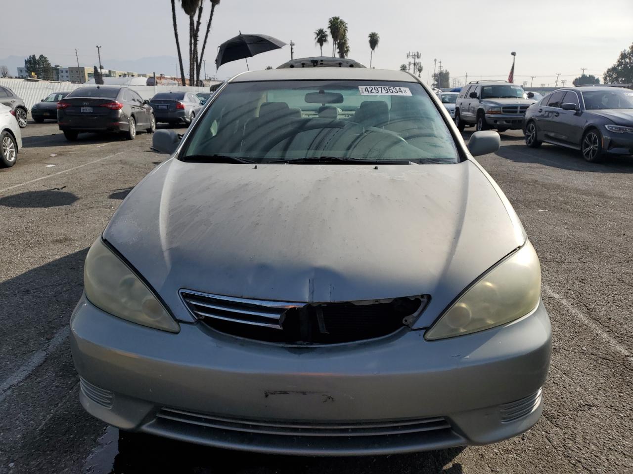 2005 Toyota Camry Le VIN: 4T1BE32K05U952132 Lot: 42979634