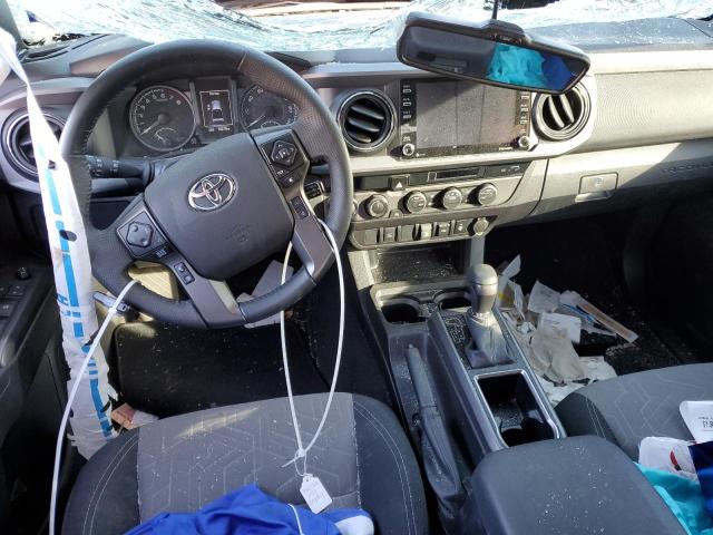  TOYOTA TACOMA 2022 Srebrny