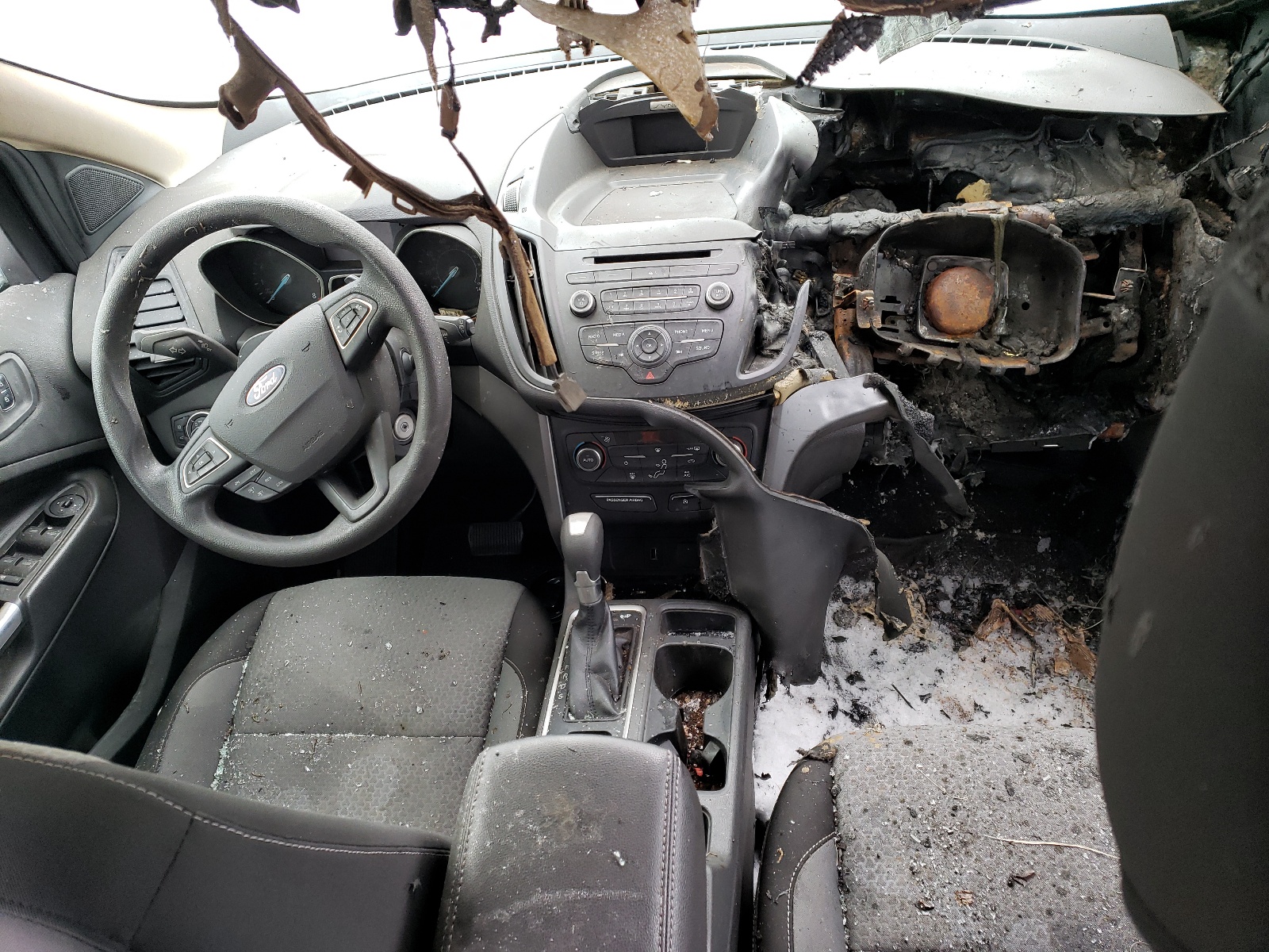 1FMCU0GD5HUA93012 2017 Ford Escape Se