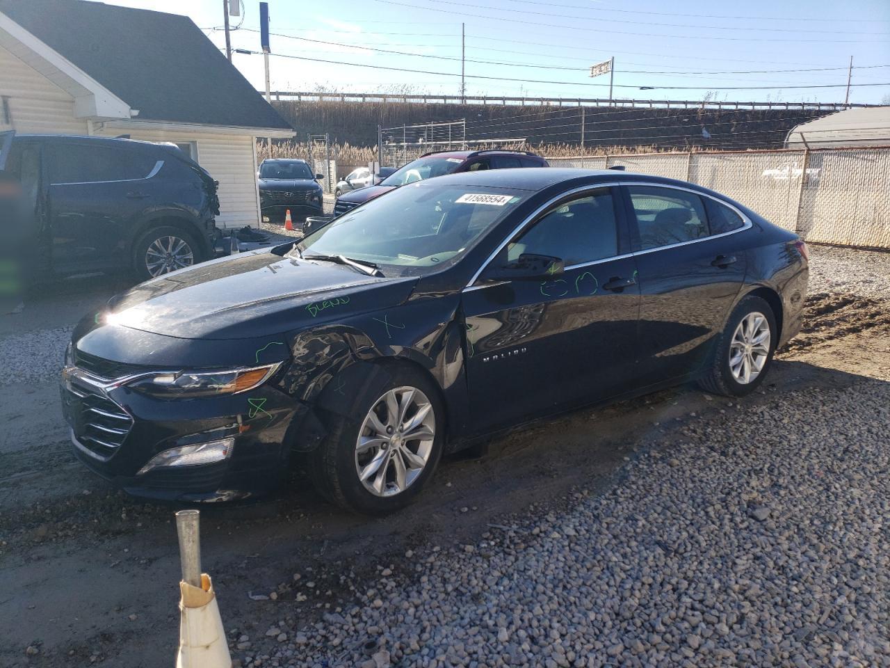 1G1ZD5ST5KF218301 2019 Chevrolet Malibu Lt