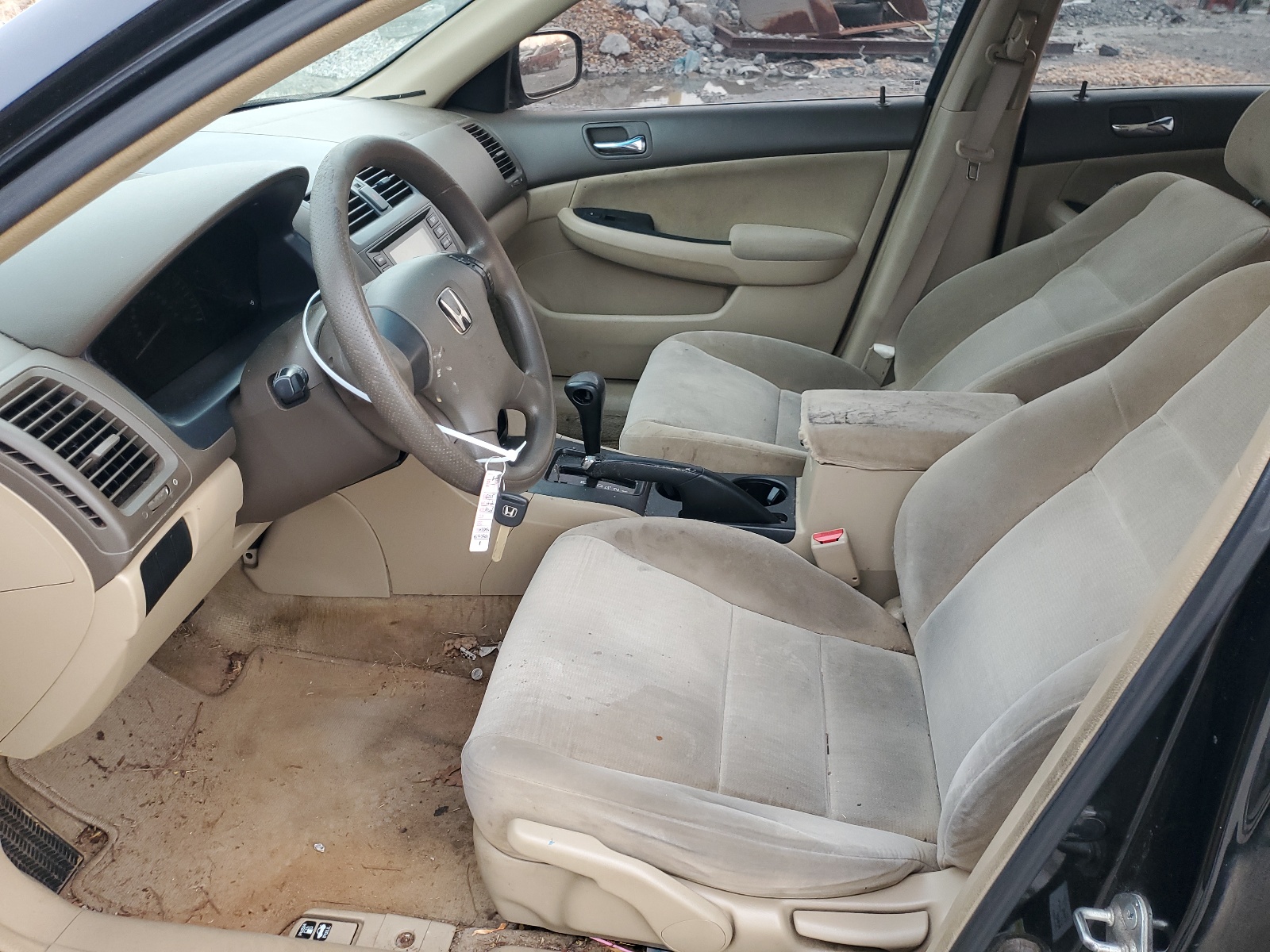 1HGCM56465A138606 2005 Honda Accord Lx