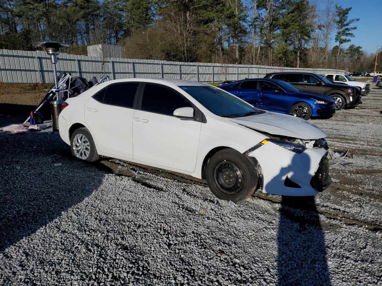 2018 Toyota Corolla L VIN: 5YFBURHE4JP848133 Lot: 42667864