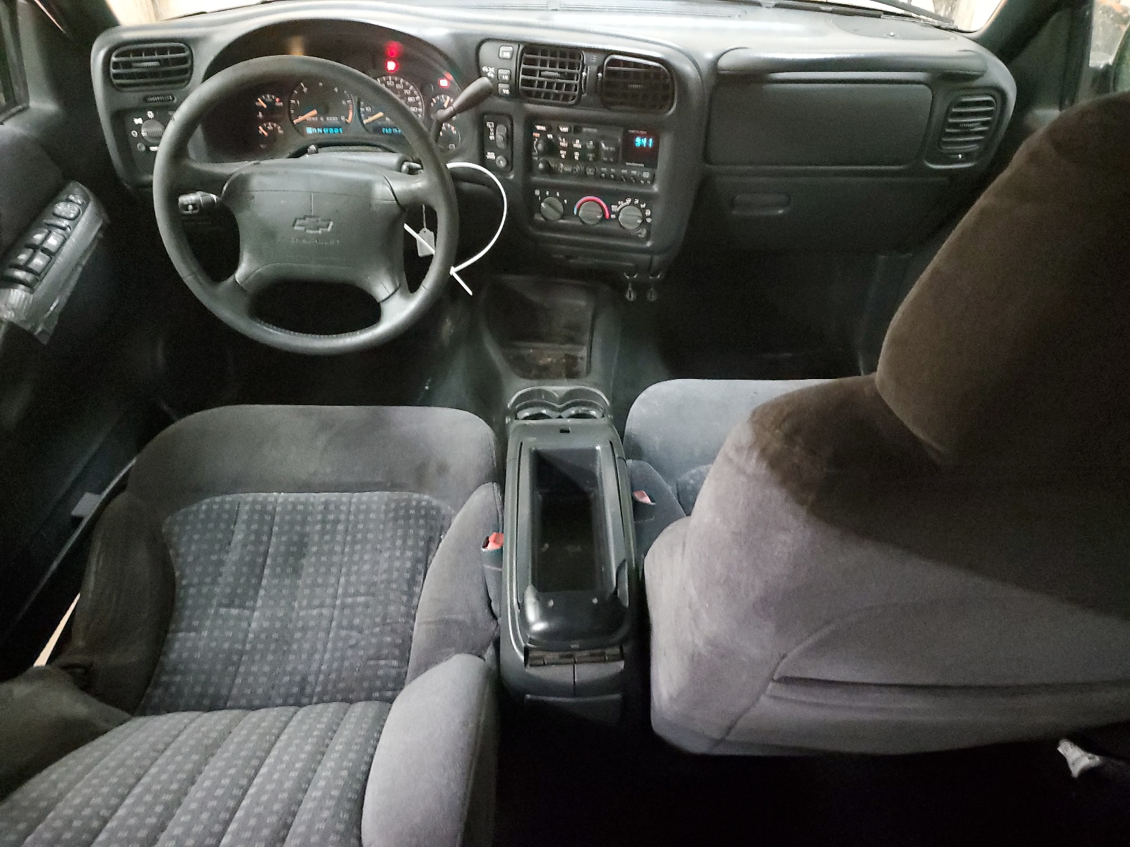 1GNDT13W7W2155390 1998 Chevrolet Blazer