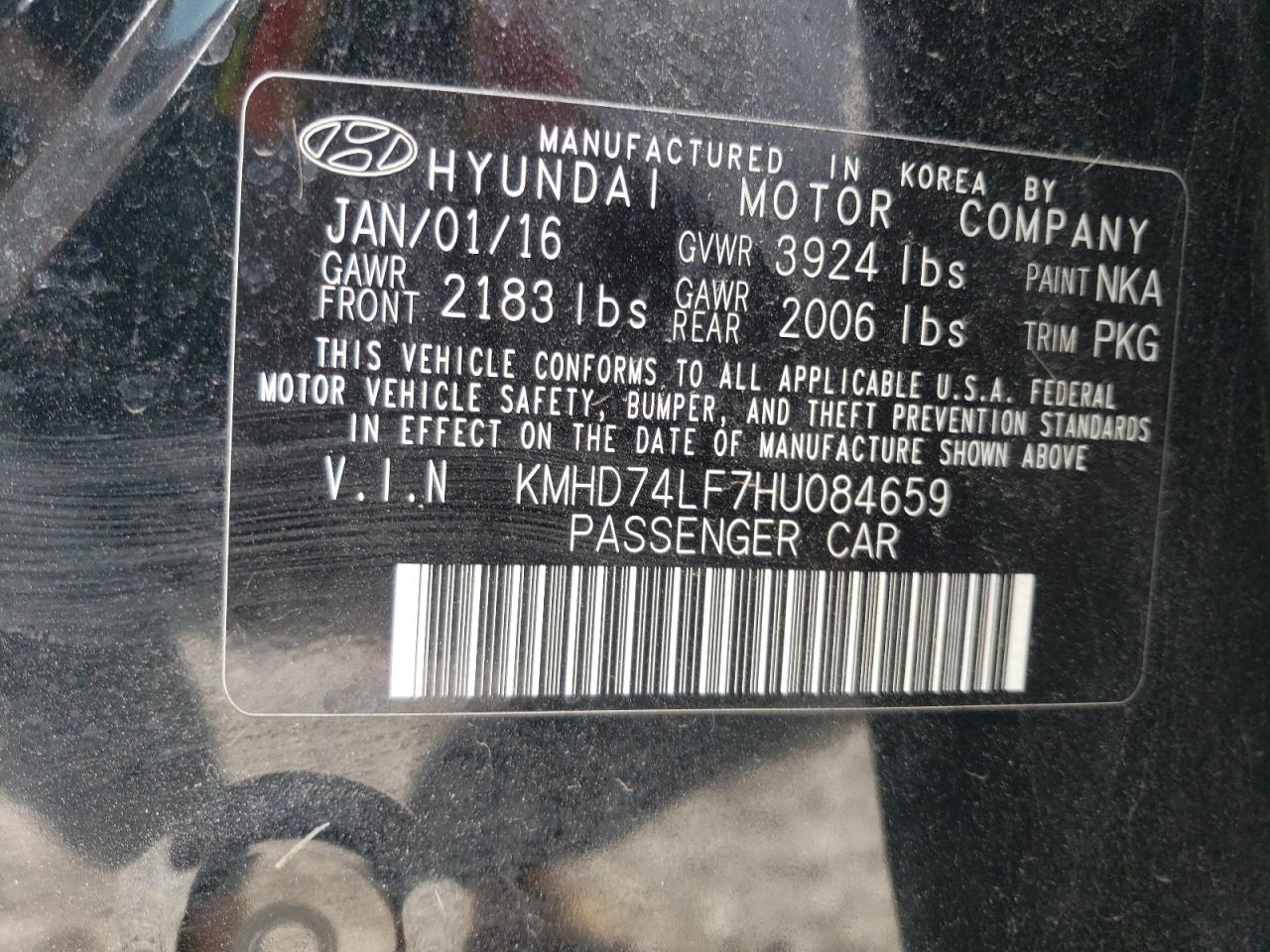 2017 Hyundai Elantra - Image 12