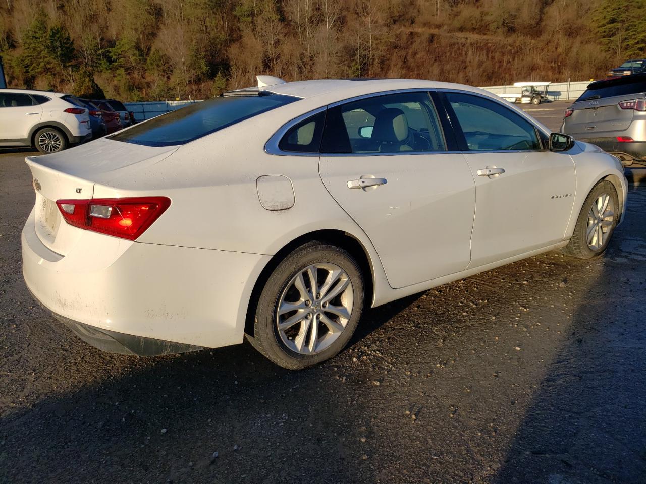 2018 Chevrolet Malibu Lt VIN: 1G1ZD5ST1JF142994 Lot: 42180464