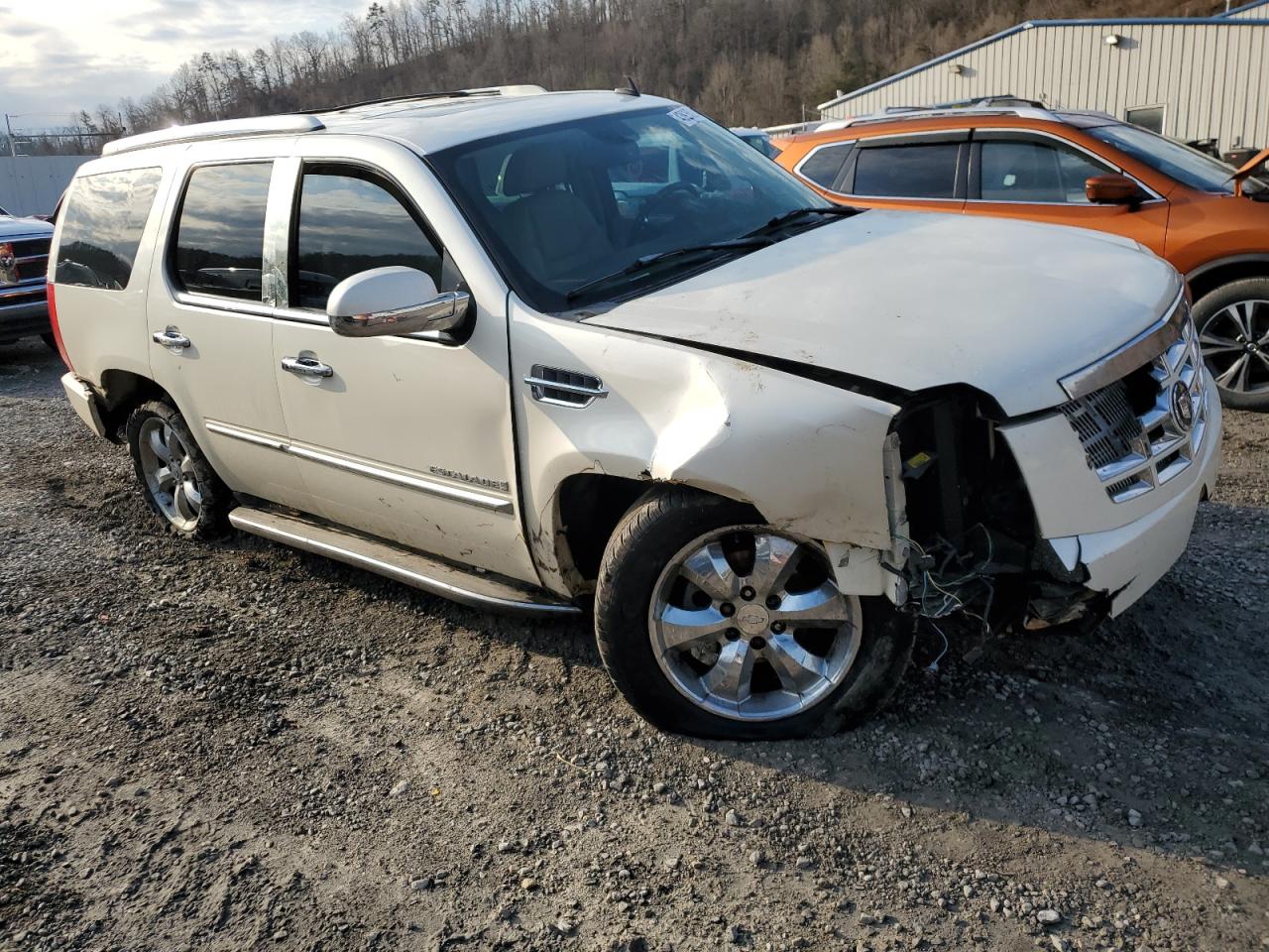 2007 Cadillac Escalade Luxury VIN: 1GYFK63807R342492 Lot: 43935284