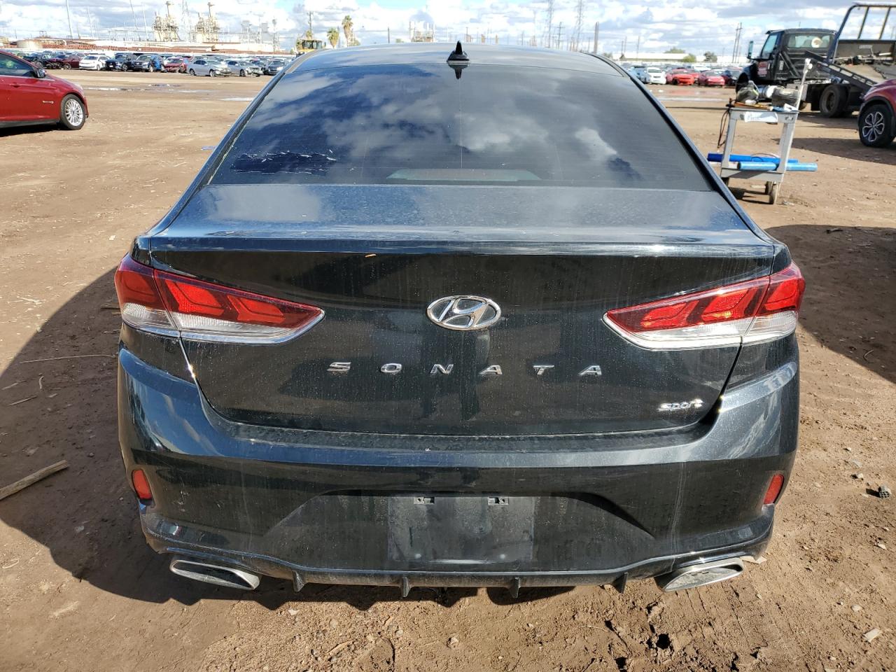 2018 Hyundai Sonata Sport VIN: 5NPE34AF7JH609372 Lot: 40920134