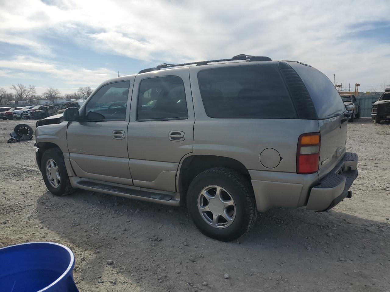 2003 GMC Yukon Denali VIN: 1GKEK63U83J263664 Lot: 45242174