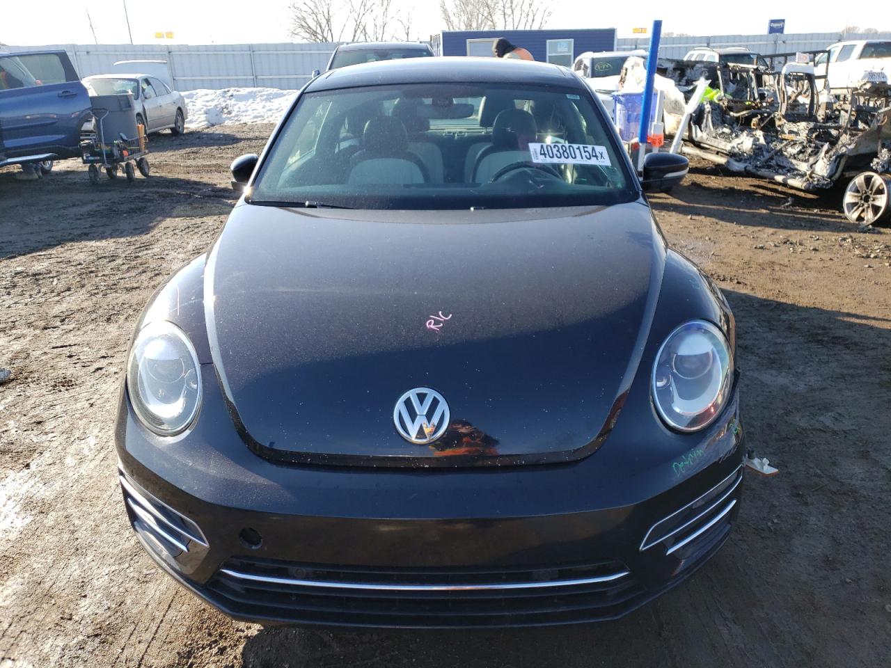 2017 Volkswagen Beetle Se VIN: 3VWJ17AT4HM615420 Lot: 40380154