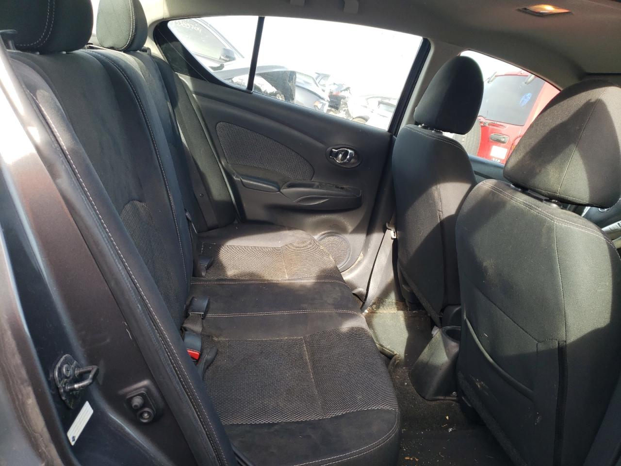 2016 Nissan Versa - Image 10