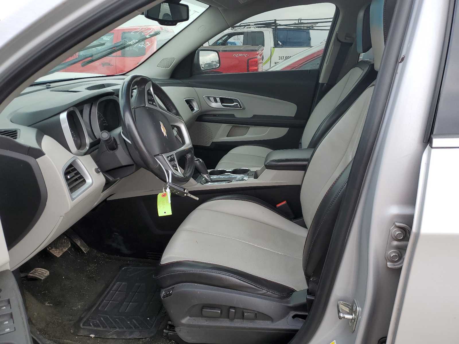 2GNFLGEK4H6173695 2017 Chevrolet Equinox Premier