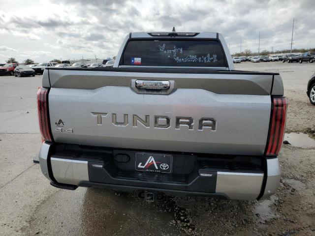  TOYOTA TUNDRA 2023 Srebrny