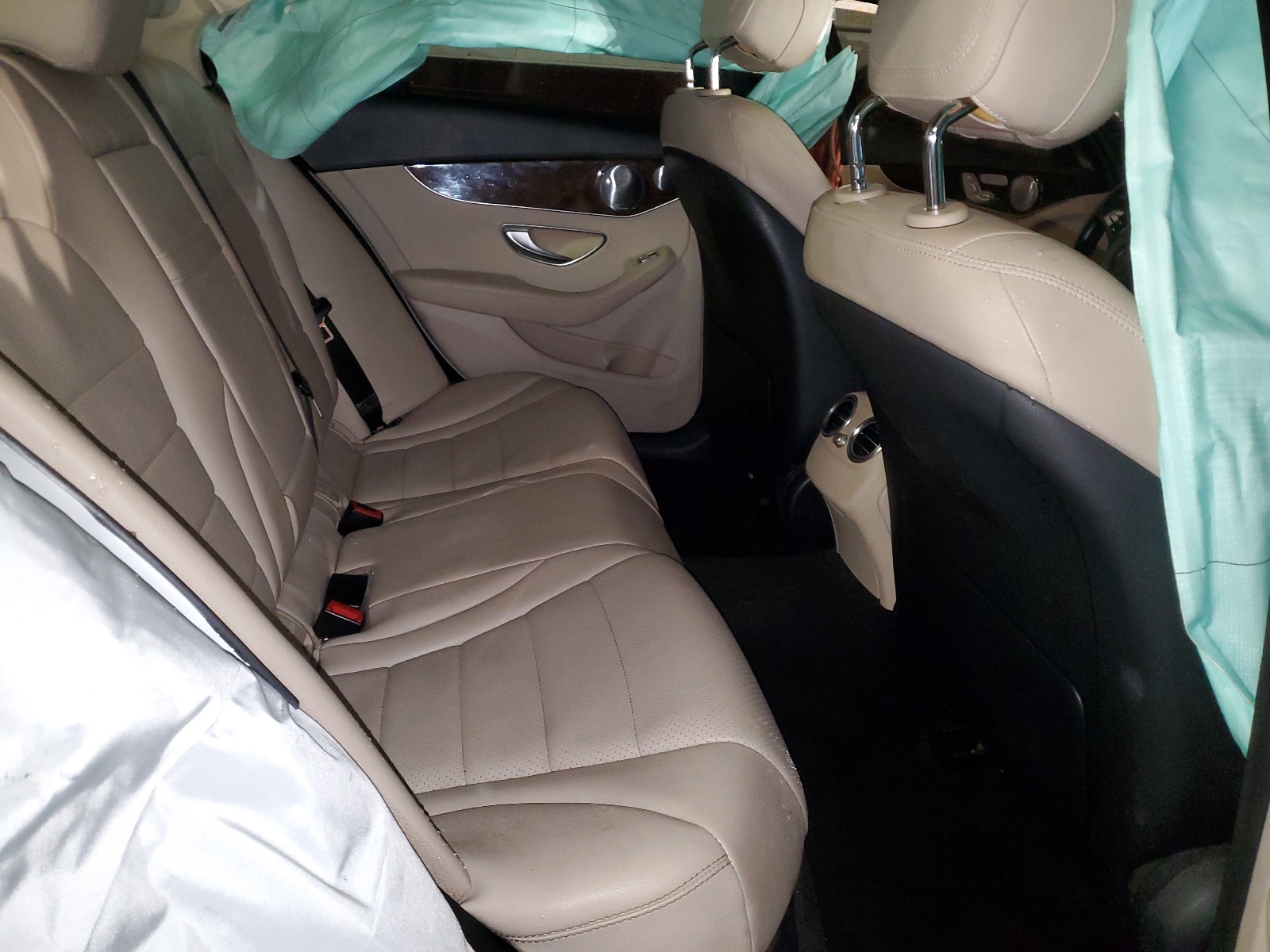 55SWF4KB9GU142680 2016 Mercedes-Benz C 300 4Matic