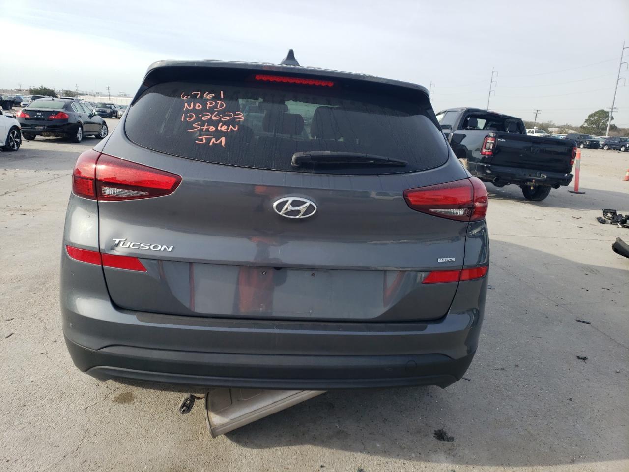 KM8J2CA40KU046761 2019 Hyundai Tucson Se