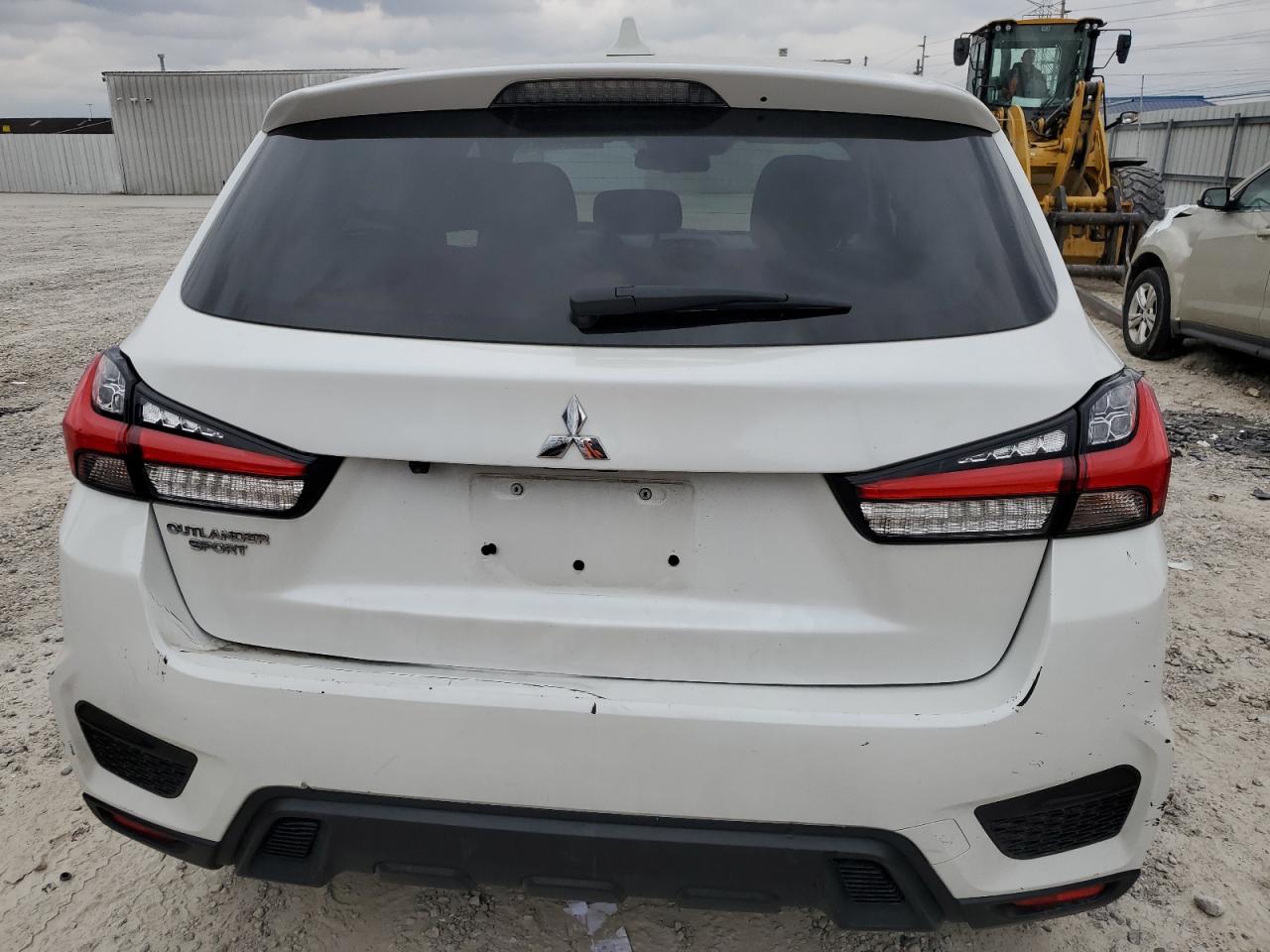 JA4APUAU5MU001596 2021 Mitsubishi Outlander Sport Es