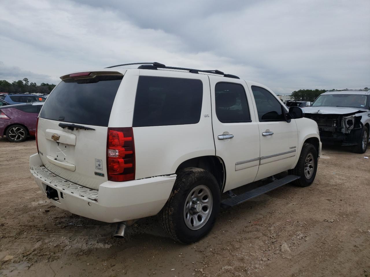 2010 Chevrolet Tahoe K1500 Ltz VIN: 1GNUKCE0XAR227996 Lot: 42631364