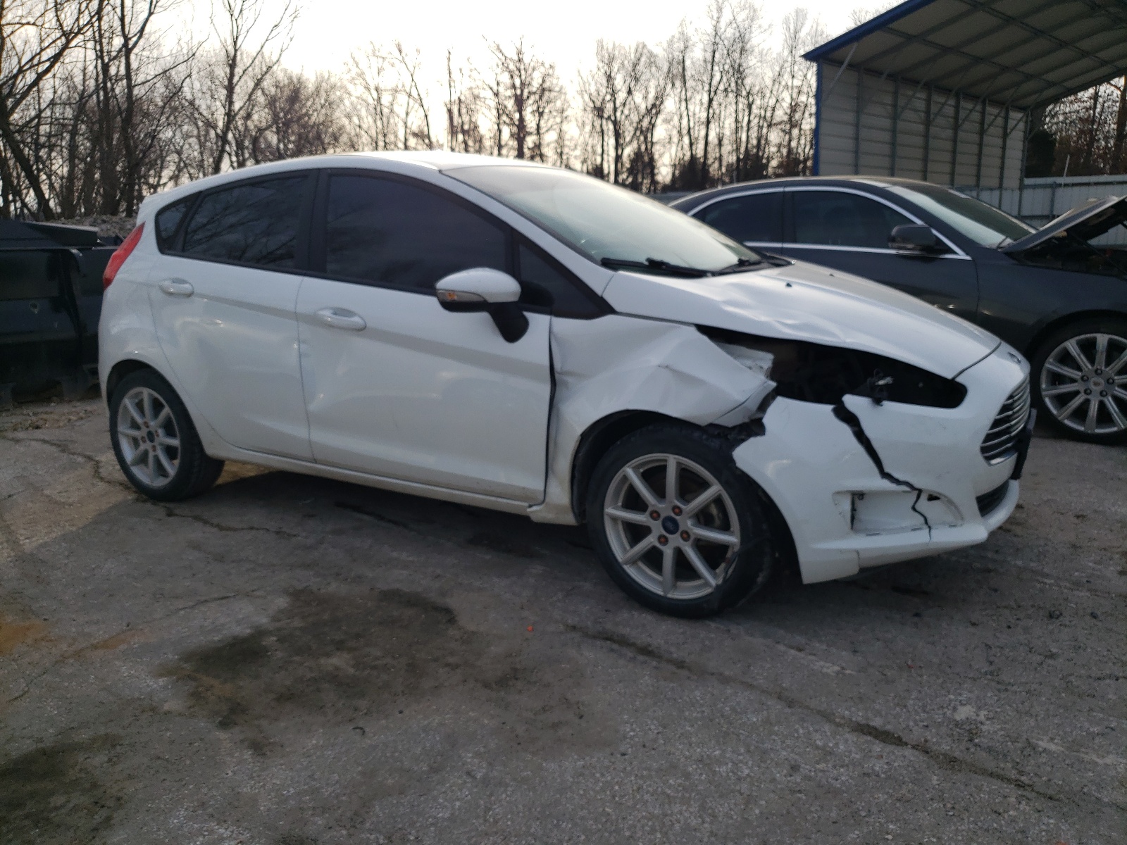 2015 Ford Fiesta Se vin: 3FADP4EJ2FM129858