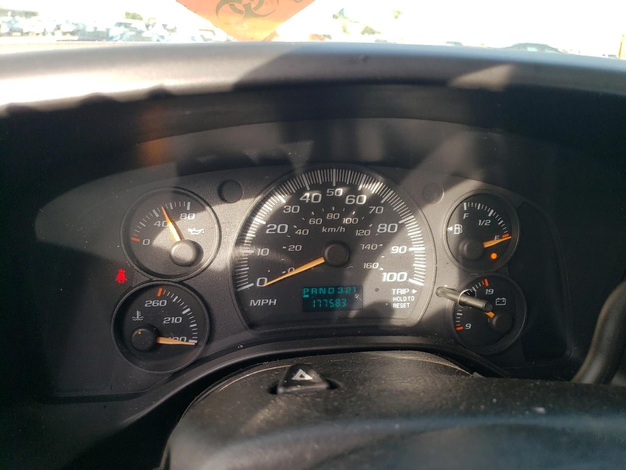 2005 Chevrolet Express G1500 VIN: 1GCFG15X851178189 Lot: 40136394