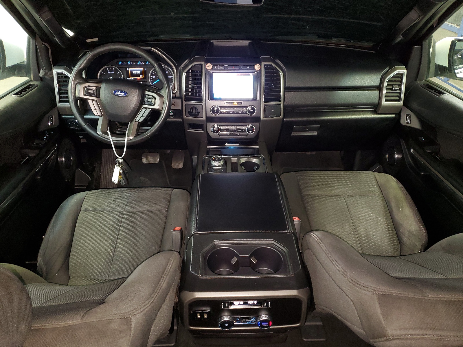 1FMJK1JT8KEA35884 2019 Ford Expedition Max Xlt