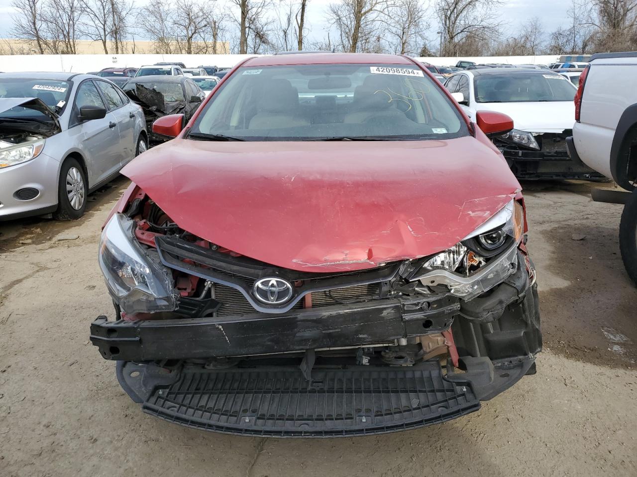 2015 Toyota Corolla L VIN: 5YFBURHE6FP256286 Lot: 42098594