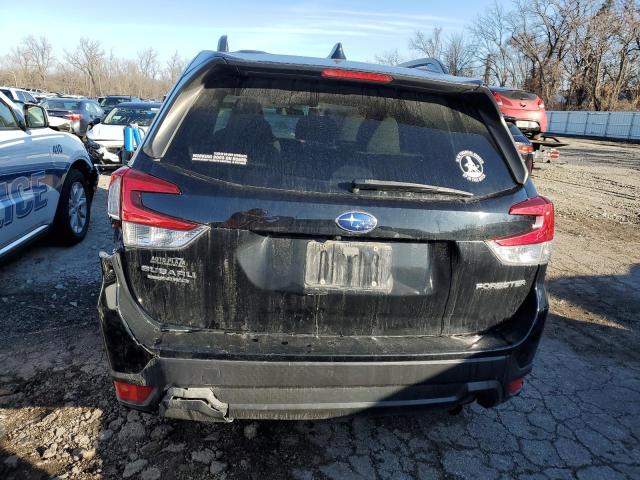  SUBARU FORESTER 2019 Чорний