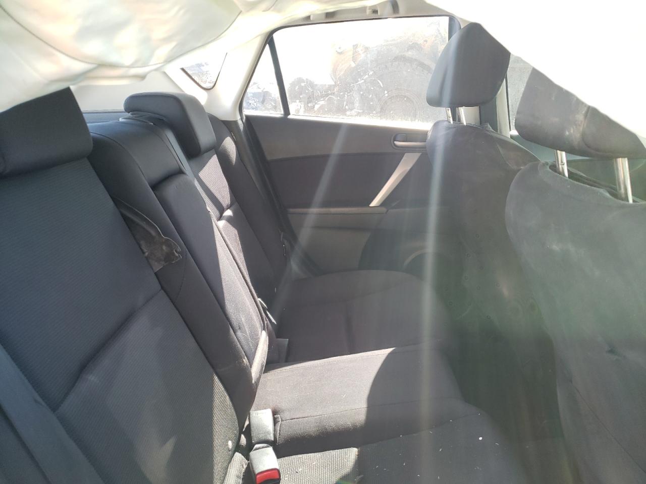 2010 Mazda 3 S VIN: JM1BL1H67A1280428 Lot: 44348524