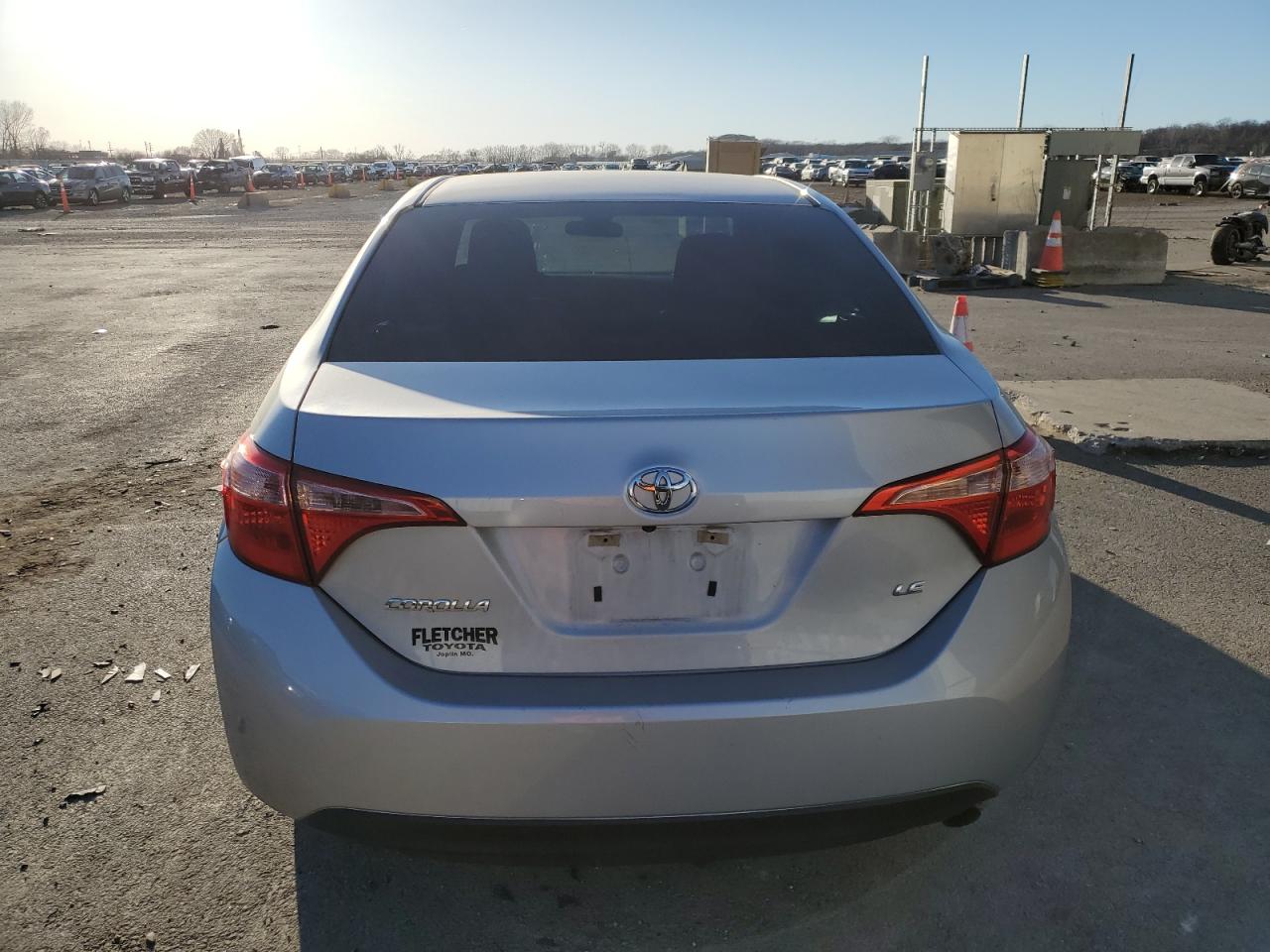 2017 Toyota Corolla L VIN: 5YFBURHE9HP643563 Lot: 44921034