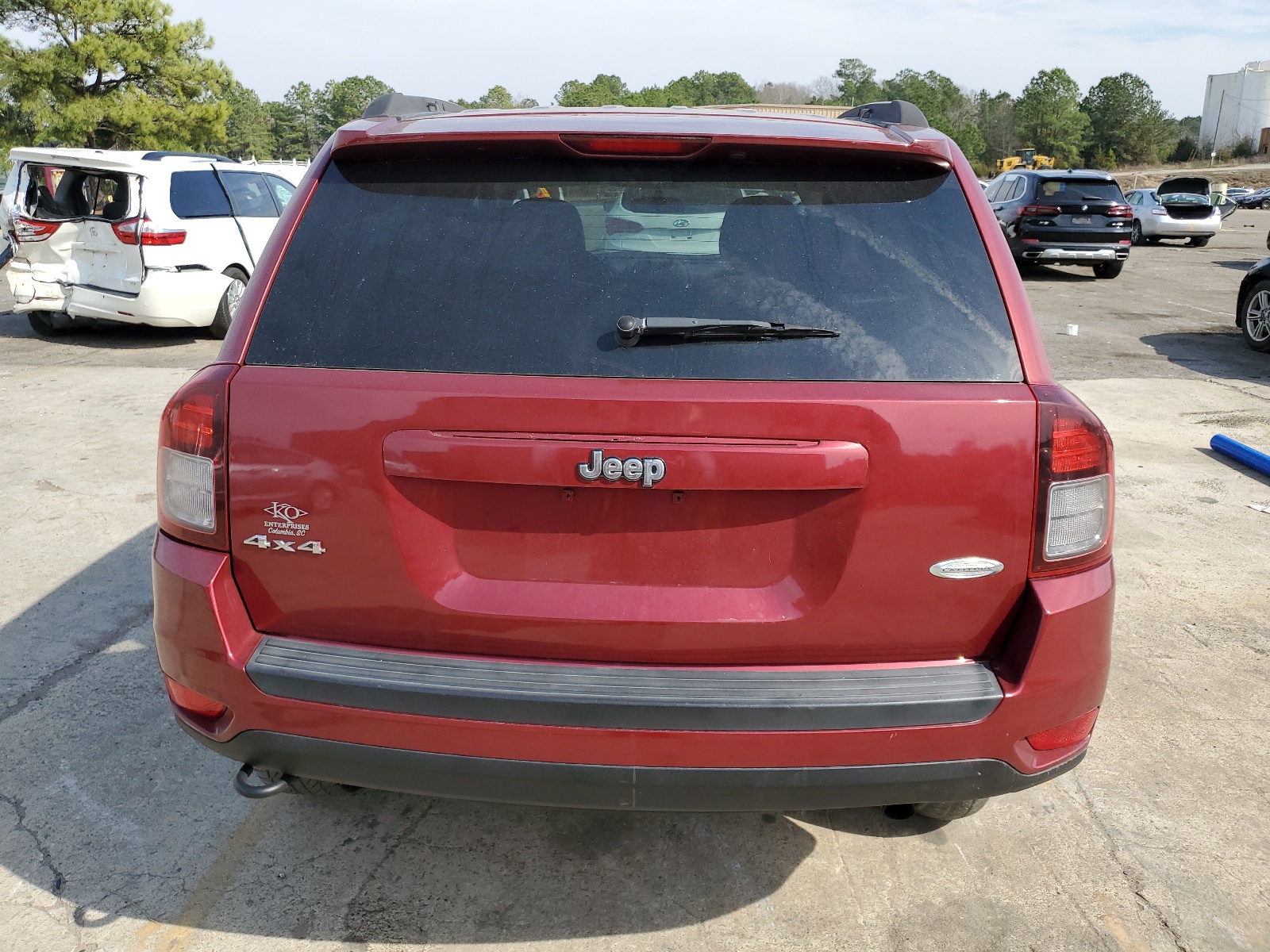 2014 Jeep Compass Latitude vin: 1C4NJDEB1ED539912