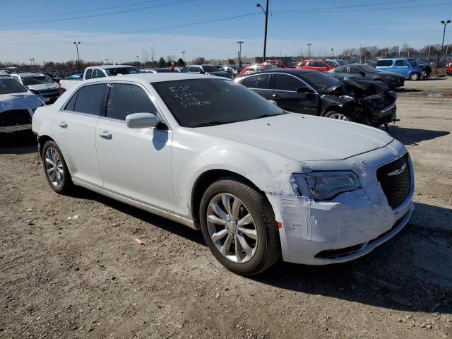  CHRYSLER 300 2017 Білий