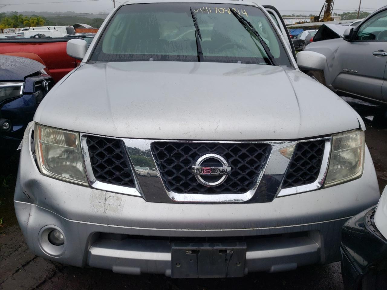 2005 Nissan Pathfinder Le VIN: 5N1AR18W85C704134 Lot: 41708914