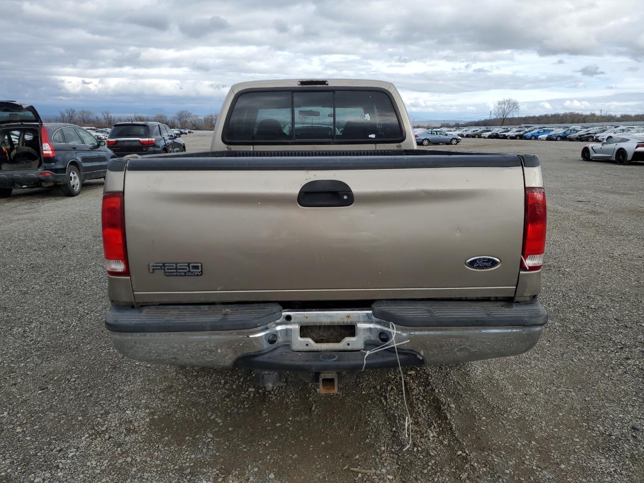 2002 Ford F250 Super Duty VIN: 1FTNW20F72ED17476 Lot: 43027134