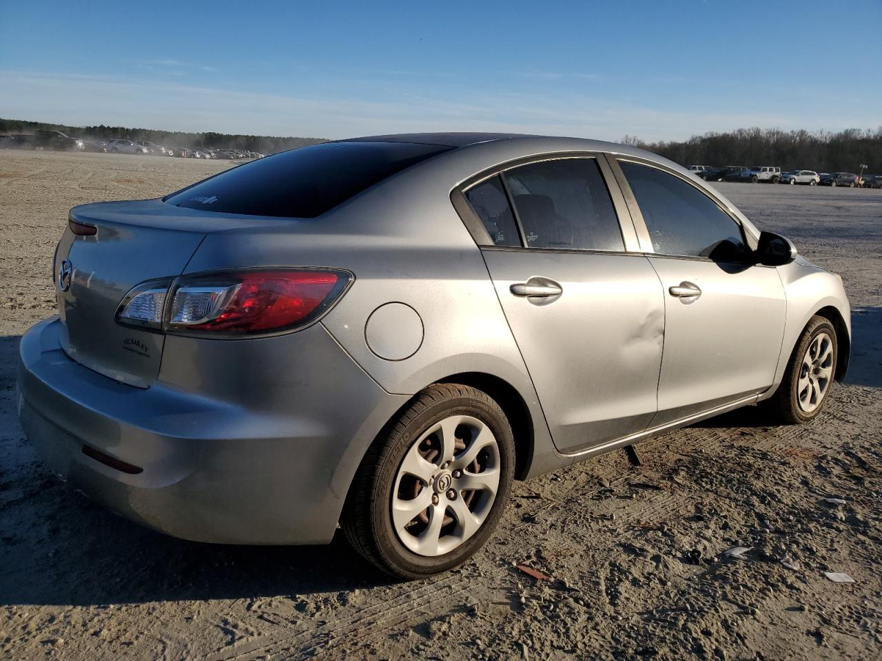 2012 Mazda 3 - Image 3