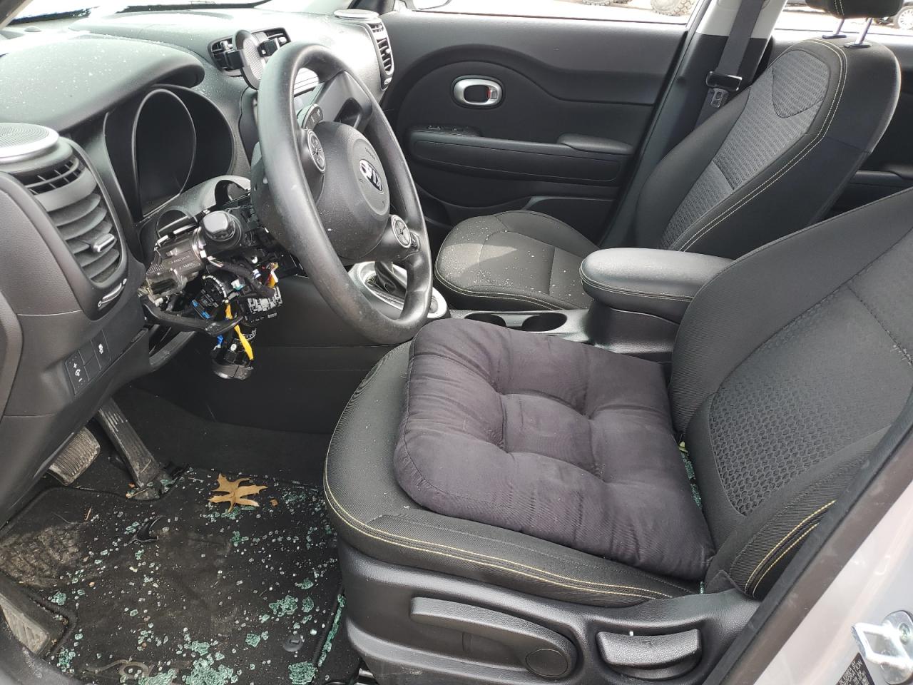 KNDJP3A58E7738168 2014 Kia Soul +