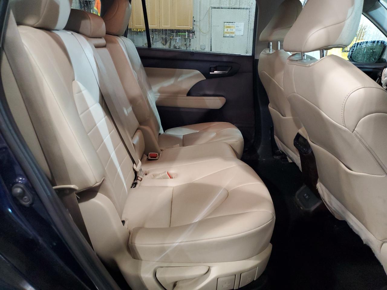 2021 Toyota Highlander Hybrid Xle VIN: 5TDGBRCH3MS067032 Lot: 44396004