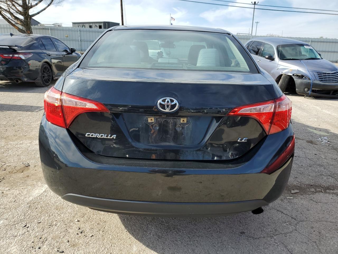 2017 Toyota Corolla L VIN: 2T1BURHE7HC764351 Lot: 40881494