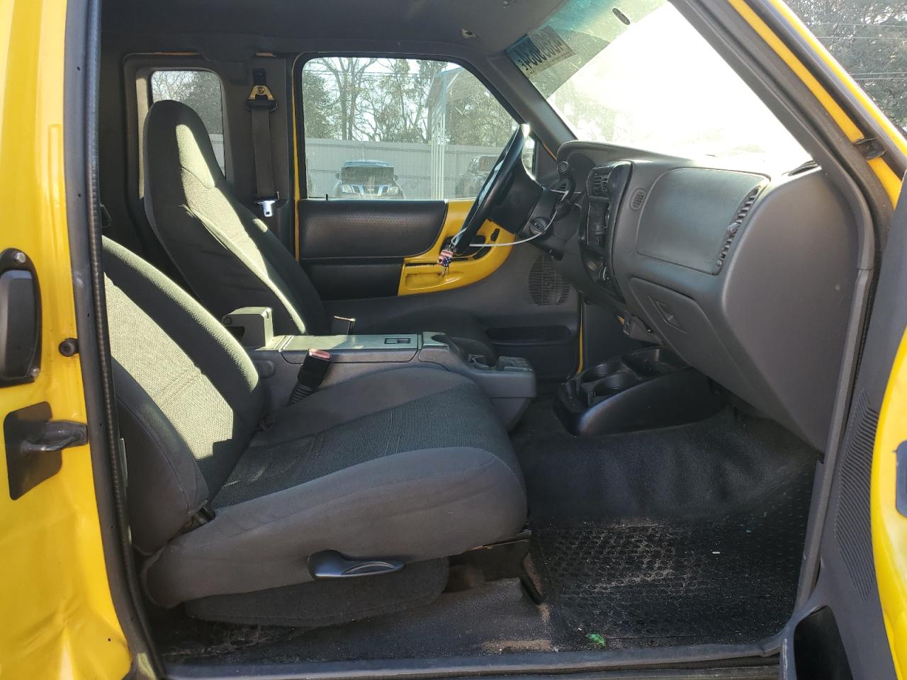 2002 Ford Ranger Super Cab VIN: 1FTYR44U42PB03090 Lot: 81472844